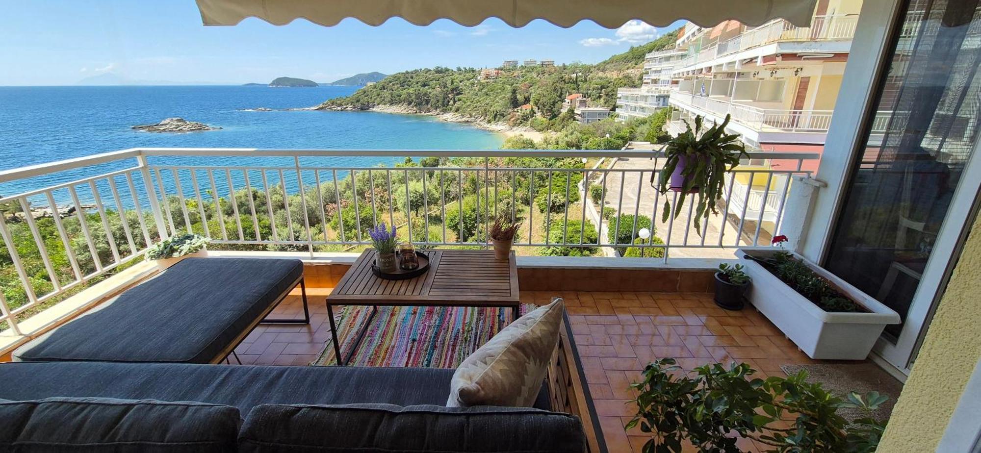 Beach Apartment Palaiontsiflikion Bagian luar foto