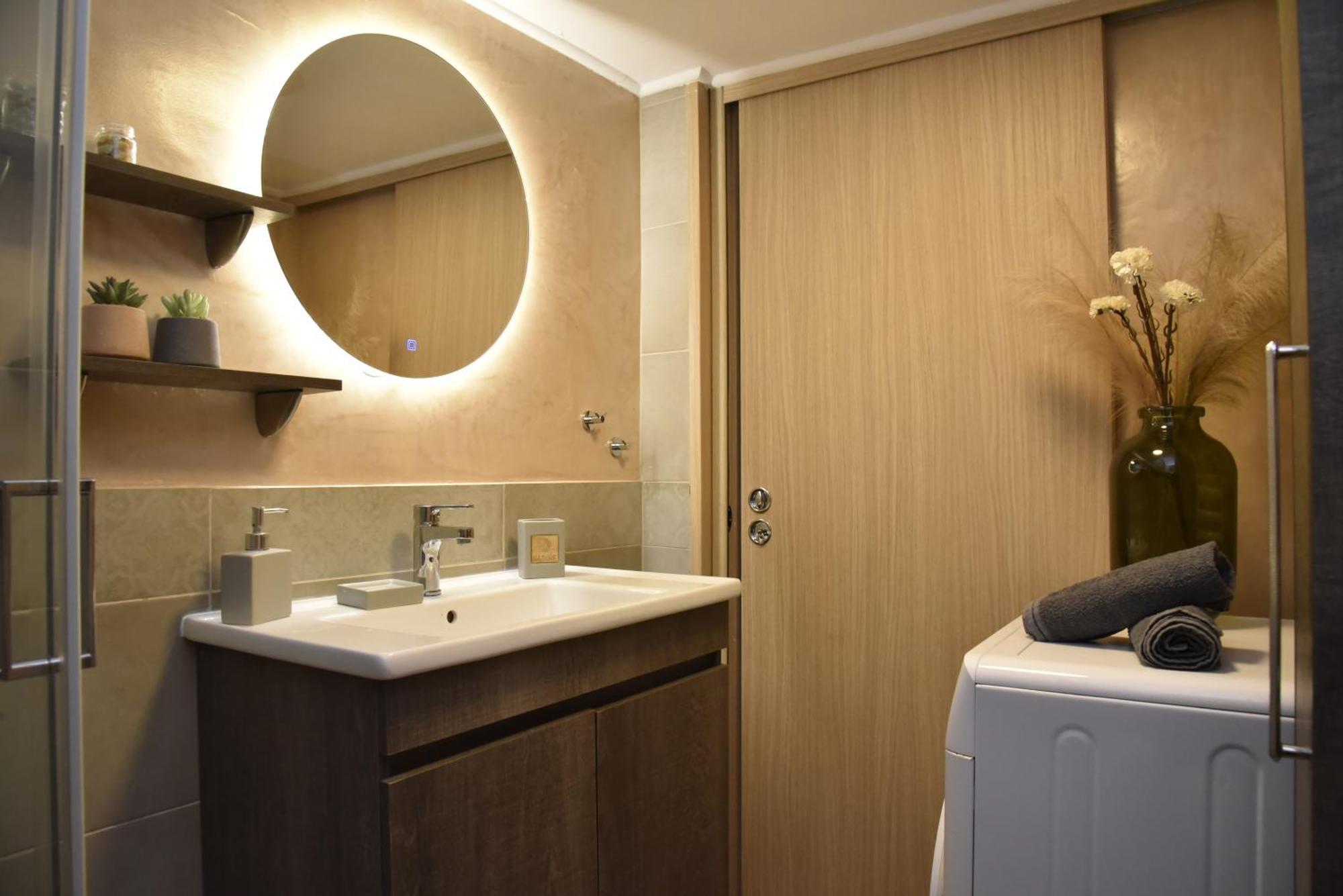 Beach Apartment Palaiontsiflikion Bagian luar foto