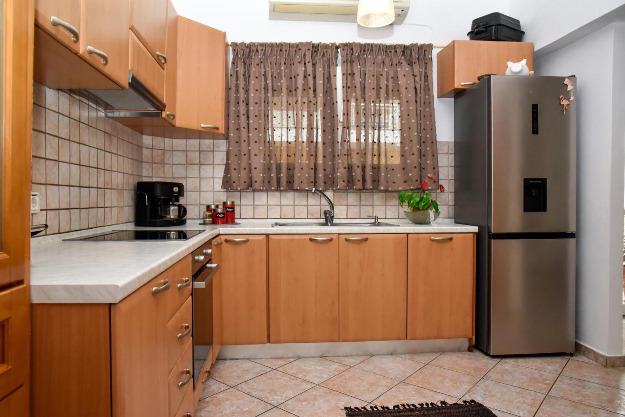 Beach Apartment Palaiontsiflikion Bagian luar foto