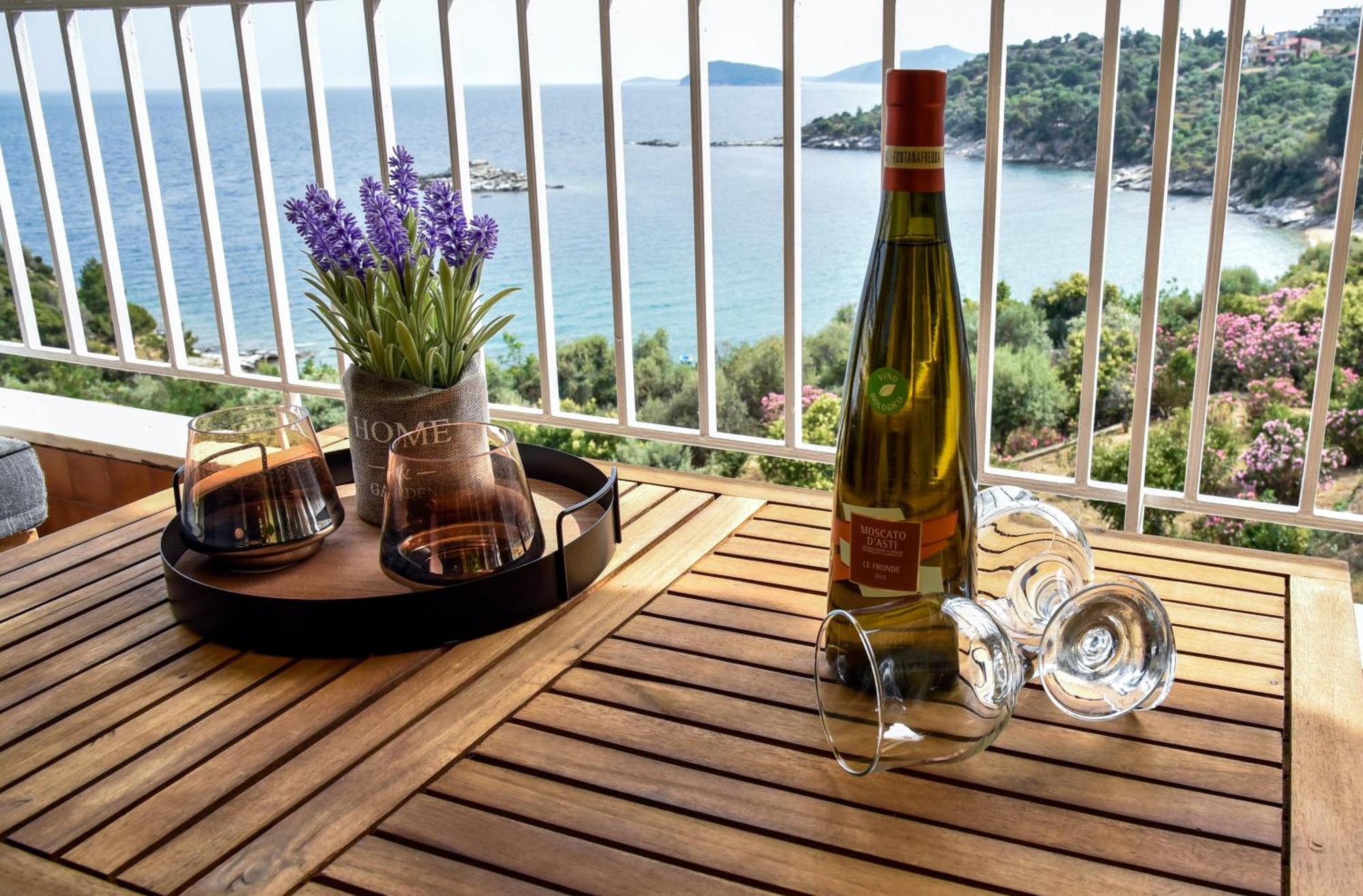 Beach Apartment Palaiontsiflikion Bagian luar foto